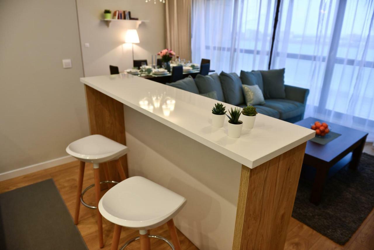 La Gioia Elegant Spacious Apartment クラクフ エクステリア 写真